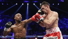 jrkan直播-世俱杯球员护腿板样式对比及功能性分析报告