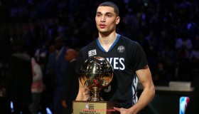 jrkan直播-火箭队NBA相关新闻报道及最新动态